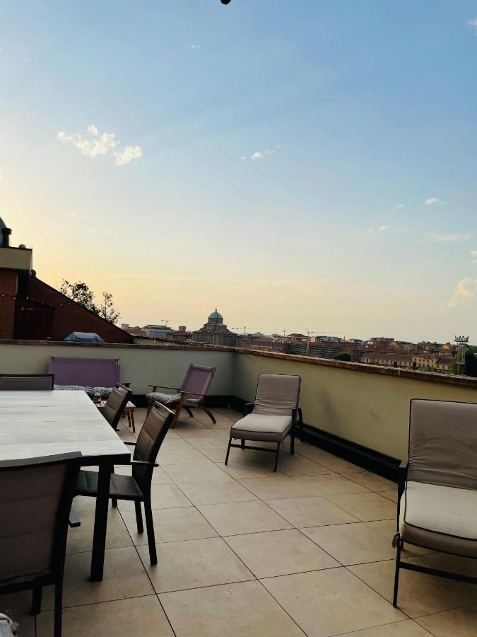 Bologna Holiday Inn Екстер'єр фото