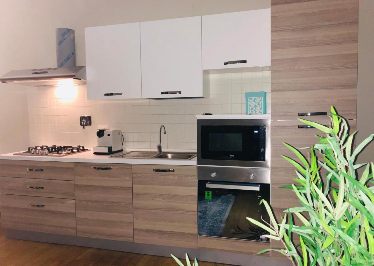 Bologna Holiday Inn Екстер'єр фото